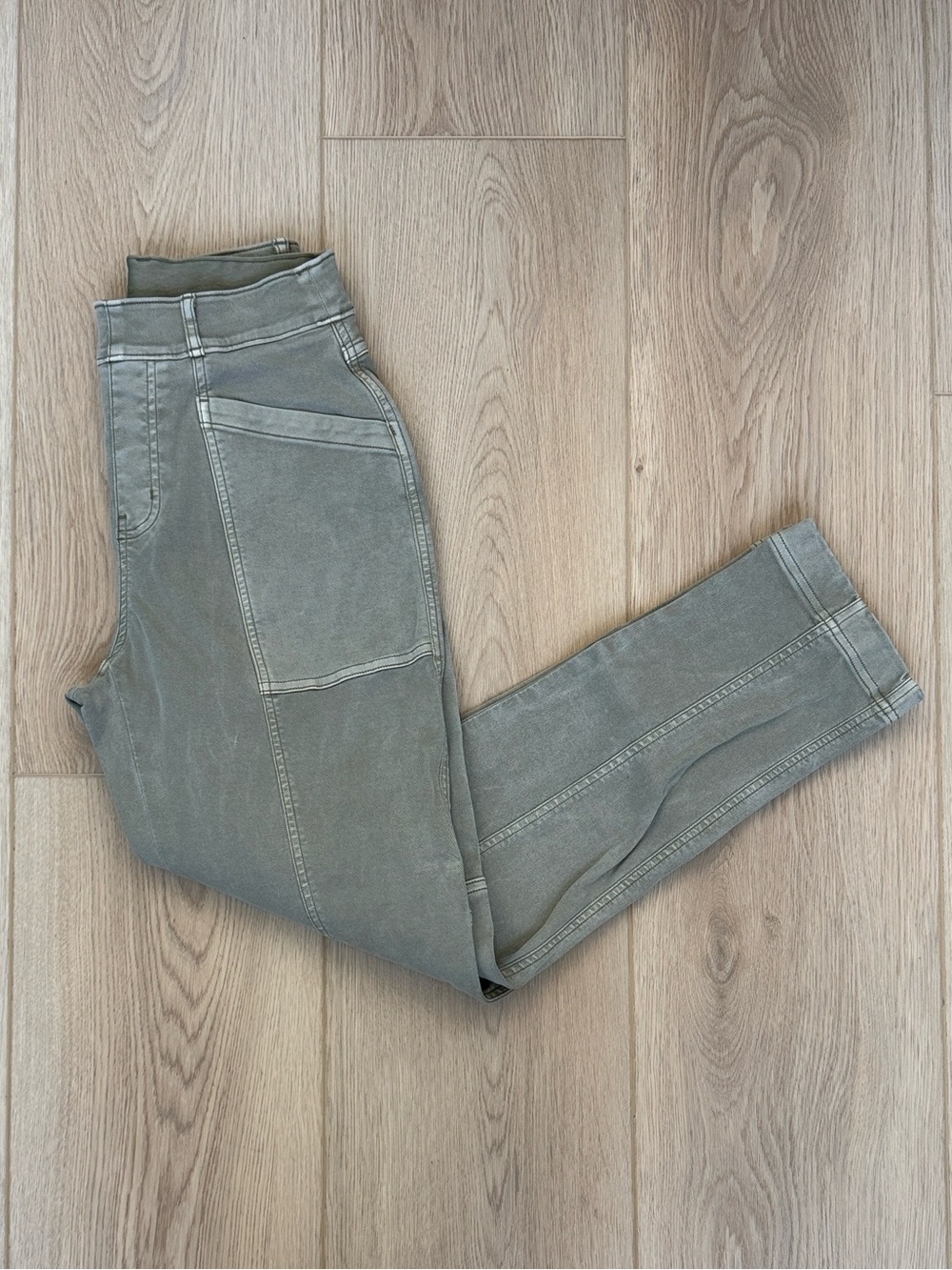 Utility Patch Pocket Pants SPANX Olive Green Straight Leg Earthy Military Chic S